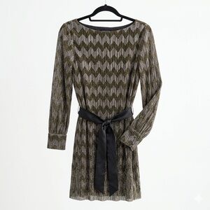 ✨ Banana Republic Metallic Chevron Pleated Mini Dress - 4 ✨